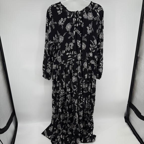 Old Navy Womens XL Black White Floral Tiered Maxi Dress Long Sleeve V-Neck Boho - Picture 5 of 6